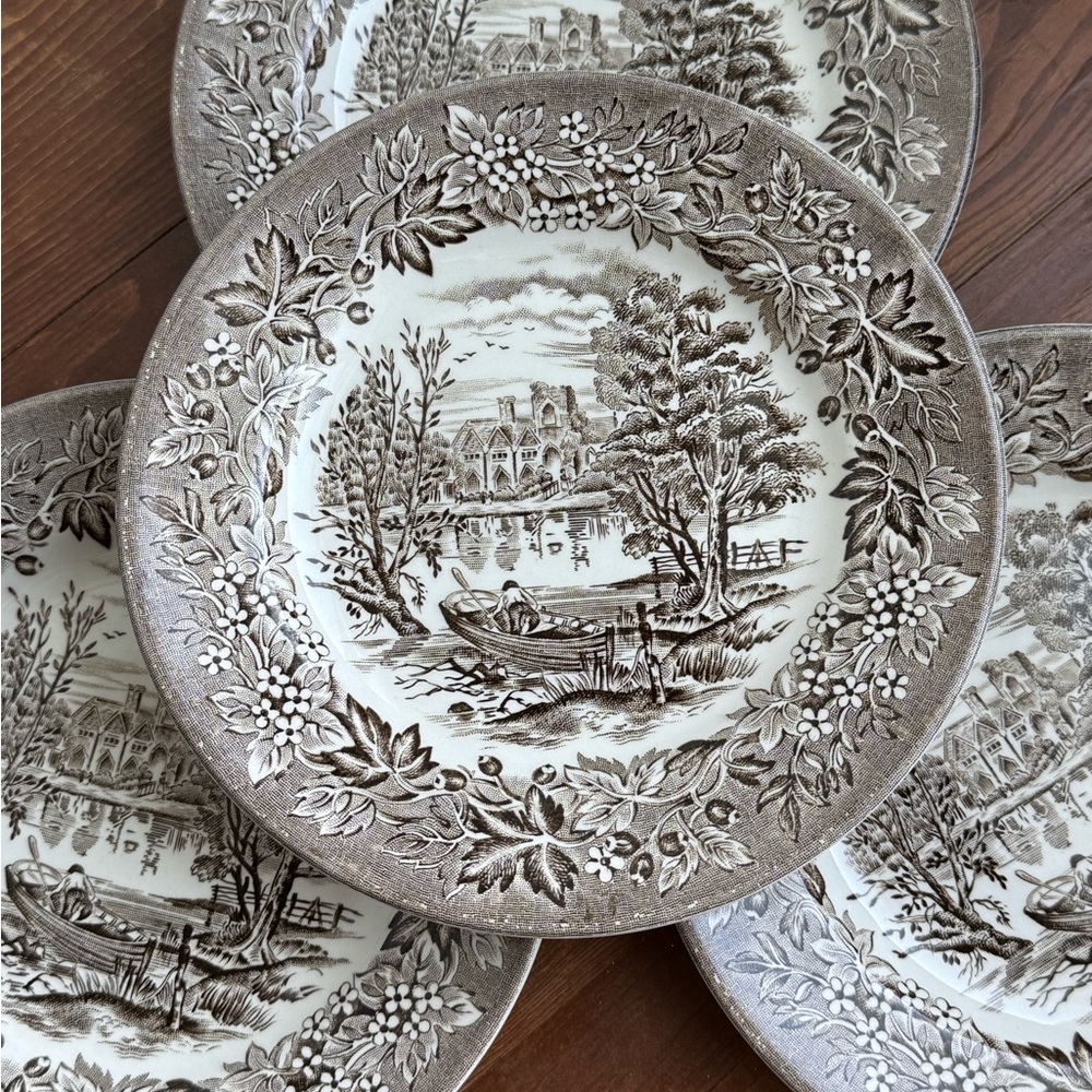 4 Vintage 7” Dessert Plates Castle Brown Staffordshire UK Ironstone Tableware